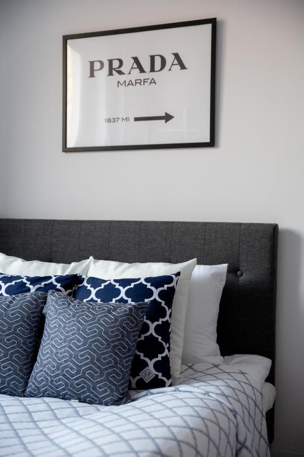 ורשה Stara Ochota Vogue Apartment מראה חיצוני תמונה