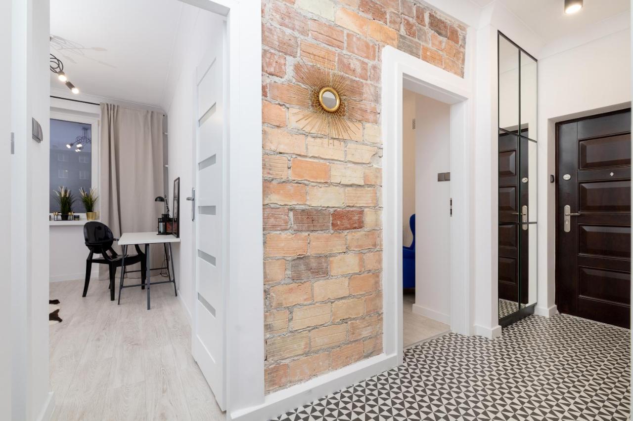 ורשה Stara Ochota Vogue Apartment מראה חיצוני תמונה