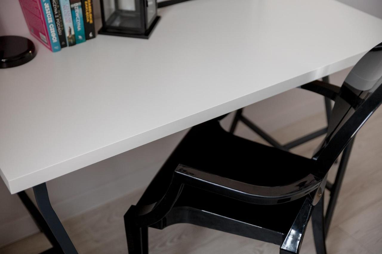 ורשה Stara Ochota Vogue Apartment מראה חיצוני תמונה